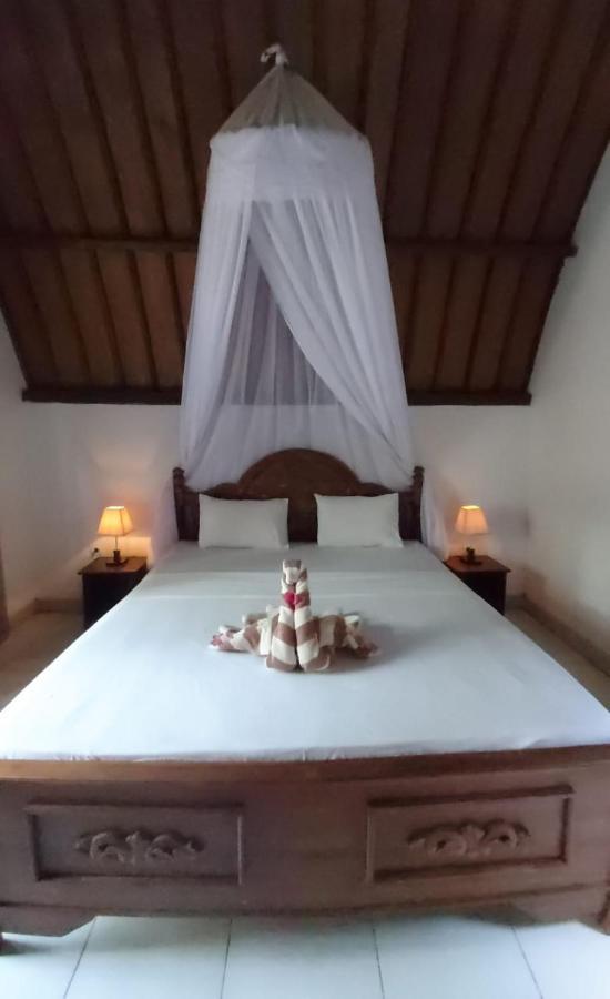 Balengku Dua Apartment Gili Air Bagian luar foto